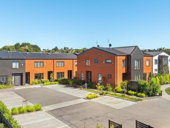 6A Treasury Place, Onehunga, Auckland
