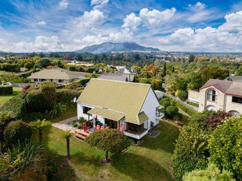 11 Kahurangi Drive, Rangatira Park, Taupo