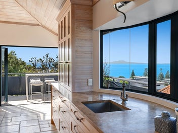 13A Orchard Road, Browns Bay, Auckland