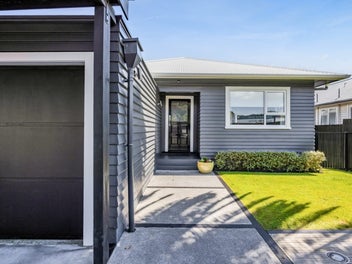 290 Devon Street East, New Plymouth