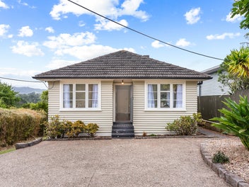 31 Phillip Avenue, Glen Eden, Auckland