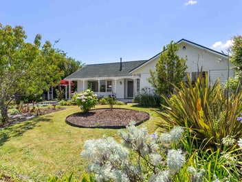 49 Sylvan Avenue, Waikanae