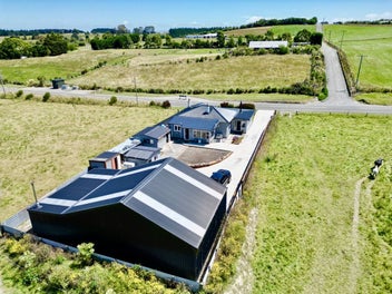 105 Beach Road, Awamoa, Oamaru