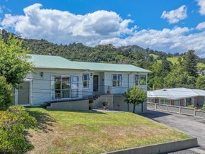 152 Brunton Crescent, Thames