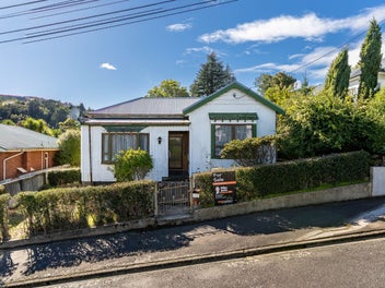 13 Mechanic Street, North East Valley, Dunedin