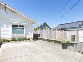 201 Onepu Road, Lyall Bay, Wellington