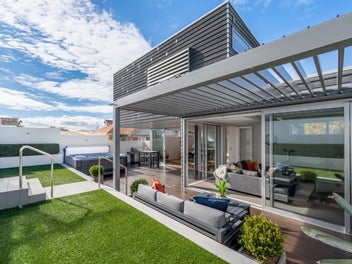 33 Luplau Crescent, Cockle Bay, Auckland