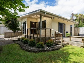 18A McKenzie Street, Levin, Levin