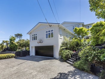 8 Plymouth Street, Karori, Wellington