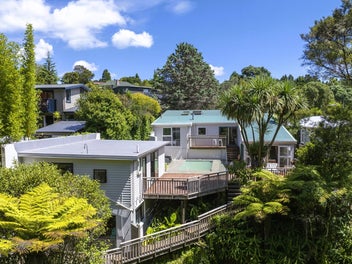 89A Roseberry Avenue, Birkenhead, Auckland