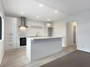 417 Otahu Road, Whangamata