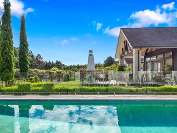 16 Robinson Road, Albany