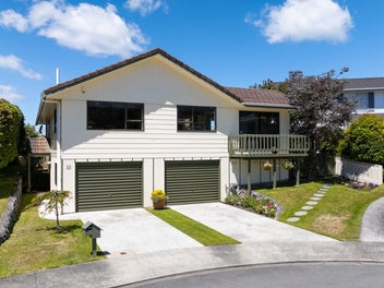 64 Cambrian Street, Churton Park, Wellington