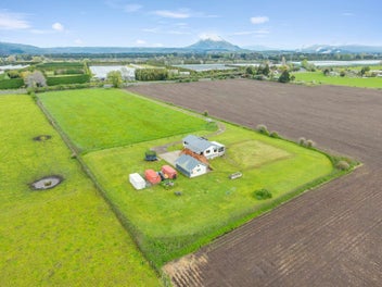 1700 State Highway 30, Te Teko, Whakatane