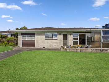 1/104 Coronation Road, Papatoetoe, Auckland