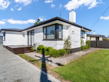 25 Park Street, Winton, Winton