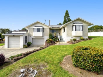 2 Lindoch Avenue, Te Puna, Tauranga