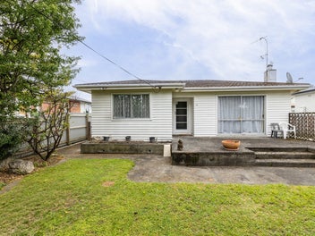 24 Avenue Road, Greenmeadows, Napier