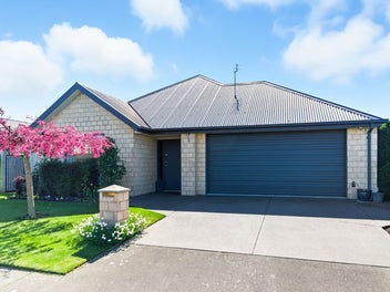 87 Rannoch Drive, Broomfield, Christchurch