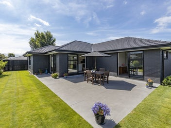 14 Awarua Road, Pegasus, Pegasus