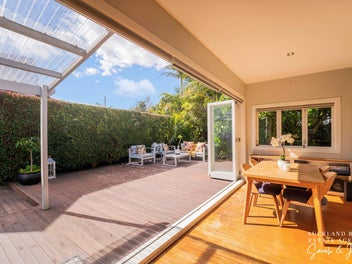 1/4 Walsall Street, Avondale, Auckland