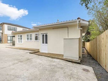 21B Pah Road, Papatoetoe, Auckland