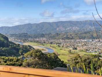 23 Percy Kinsman Crescent, Riverstone Terraces, Upper Hutt