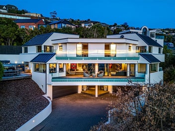 15 Woodlau Rise, Huntsbury, Christchurch
