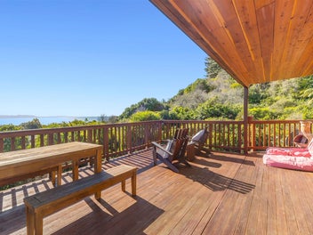 9 Kowhatu Grove, Pohara