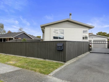 17 Memphis Grove, Totara Park, Upper Hutt