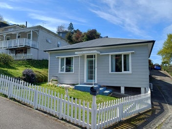 1/73 Russell Street, Stepneyville, Nelson