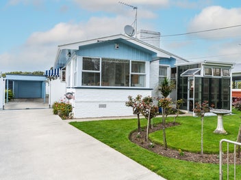 96 Fitzroy Avenue, Fitzroy, Hamilton