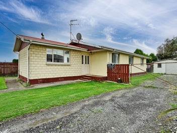 210 Bay Road, Grasmere, Invercargill