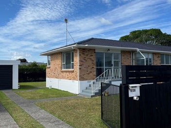 3/26 Moana Avenue, Orewa, Orewa