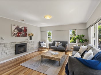 151 Reeves Road, Pakuranga Heights, Auckland