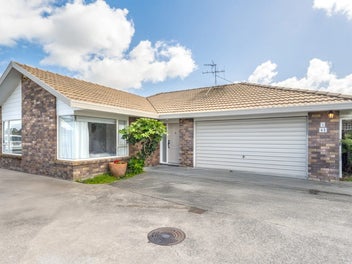 1/41 West Fairway, Golflands, Auckland