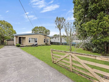 26 Woodglen Road, Glen Eden, Auckland