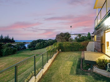 3/42 Amorino Drive, Red Beach, Red Beach