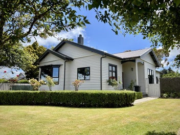 66 West Plains Road, Waikiwi, Invercargill