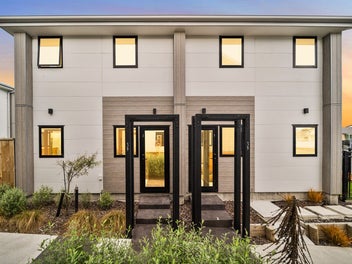2/39 Oram Avenue, New Brighton, Christchurch