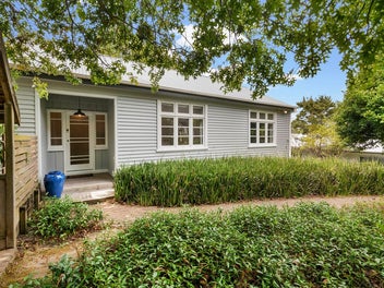 14 Springtime Crescent, Stanmore Bay, Whangaparaoa