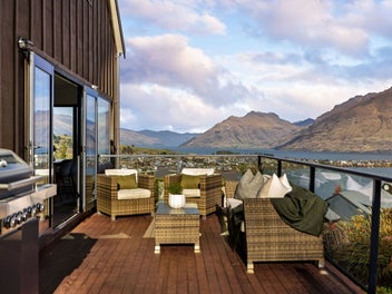 1 Stone Ridge Place, Queenstown, Queenstown