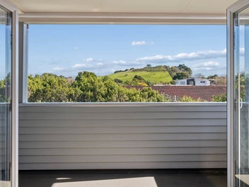 351 Bucklands Beach Road, Bucklands Beach, Auckland