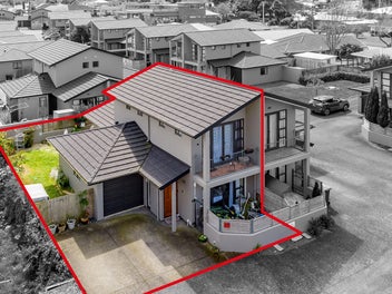 17/8 Landscape Road, Papatoetoe, Auckland