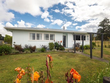 881 Cowper Road, Dannevirke