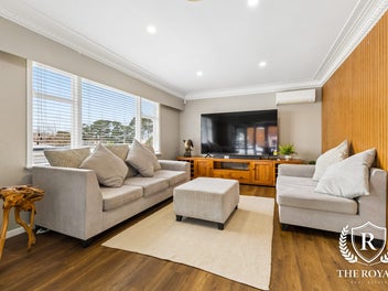 2/33 Plunket Avenue, Manukau Central, Auckland