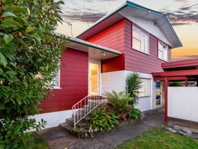 75A Sturges Road, Henderson, Auckland