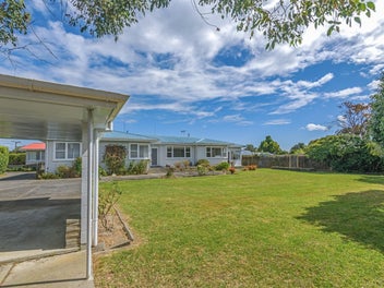 12 Nairn Crescent, Awapuni, Palmerston North