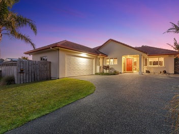 4 Kestrel Avenue, Welcome Bay, Tauranga