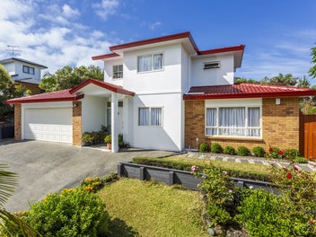 21 Crimson Park, Oteha, Auckland